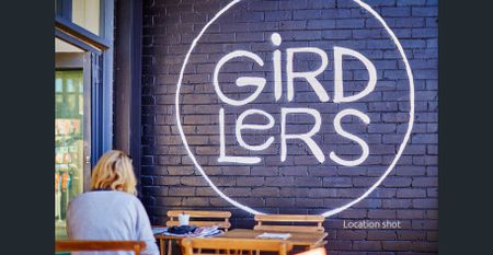 Spacious lifestyle apartment with two balconies - Photo 5