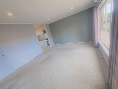 Kingsway Cutie - 2 bedroom - Photo 5