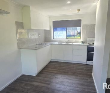 LOVELY HOME IN ST ANDREWS - Photo 3