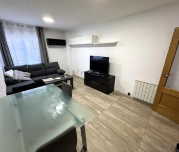 Piso en alquiler en Carrer de San Juan de Ribera - Foto 1