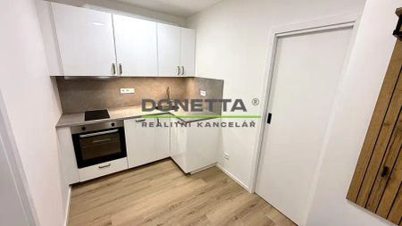 Pronájem bytu 2+kk, po rekonstrukci, 42 m - Photo 2