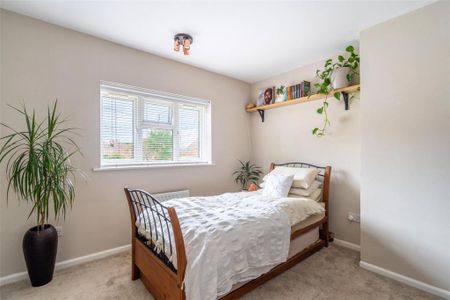 2 bedroom terraced house to rent - Photo 5