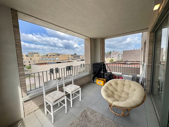 Appartement met 2 slaapkamers en terras - Photo 1