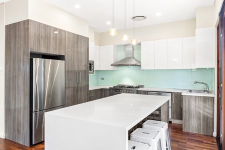 16A Moore Street, Drummoyne NSW 2047 - House For Rent | Domain - Photo 5