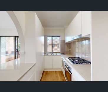 1/18 Selwyn Street, Merewether, NSW 2291 - Photo 5