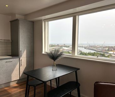 Apartment 30 - Photo 6
