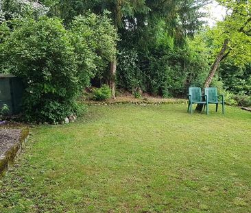 Charmante 2-Zimmer-Altbauwohnung mit Gartennutzung, moderne Wandhei... - Foto 2