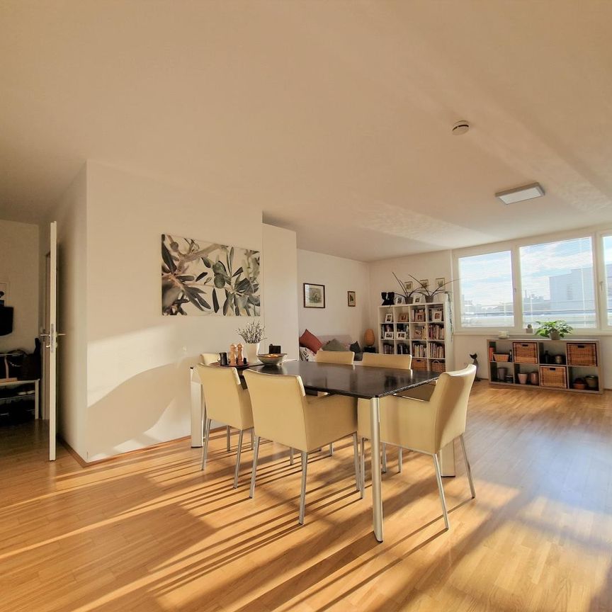 Moderne, westseitige DG-Terrassenwohnung - Nähe U4 und 5.Bezirk - Photo 1