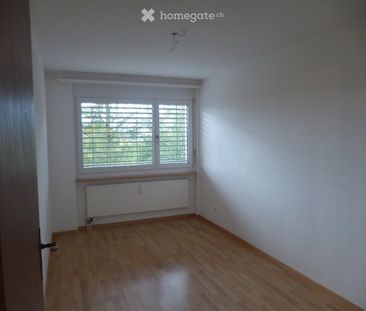Wohnung mit zwei Balkonen, Kellerabteil und zwei Parkplätzen - Foto 5