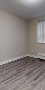 1 BEDROOM APARTMENT FOR RENT - DOWNTOWN BURLINGTON - Photo 3