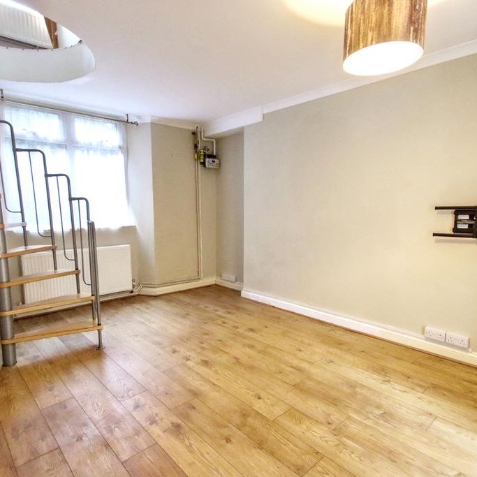 2 bedroom cottage to rent - Photo 1