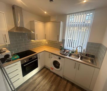 3 bedroom house share to rent - Photo 3