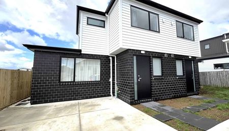 2 Brand New 3 Bedroom Townhouses in Mt Wellington - Photo 5