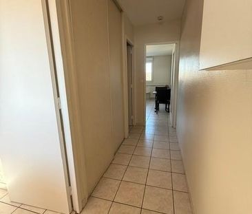 Location Appartement 1 pièce 31m² MACON 71000 - Photo 5