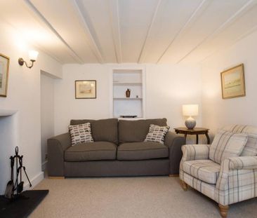 2 bedroom terraced house to rent - Photo 4