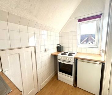 Helena Road, Southsea - Photo 5