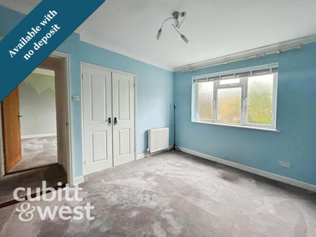 1 bedroom in a house share to rent - Photo 3