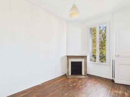 VITRY SUR SEINE - 59m² - MAISON AVEC COMBLES HABITABLES ET SOUS-SOL TOTAL - Photo 5