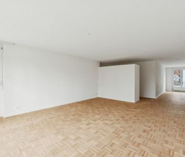 Grosszügige 4.5-Zimmer-Wohnung - Photo 2