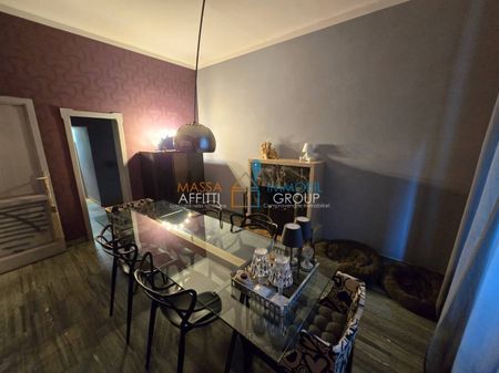 Villa a schiera piazza IV Novembre 10, Centro, Massa - Photo 4