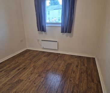 Bridge Lane, Frodsham - Photo 3