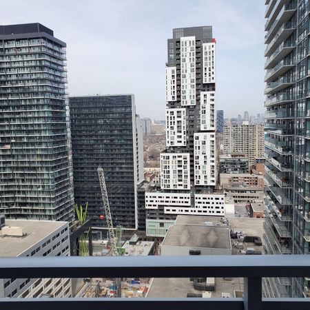 For Lease - 21 Widmer Street Unit# 2405, Toronto, Ontario - Photo 5