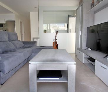 Luxury 3 room Detached House for rent in Torrevieja, Valencia - Photo 4