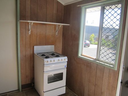 1 BEDROOM UNIT CLOSE TO CBD - Photo 2