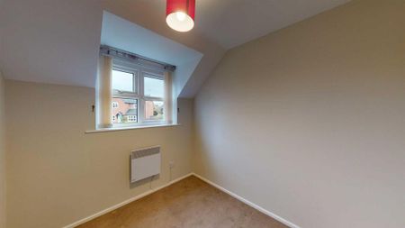 3 bedroom semi-detached house to rent - Photo 3