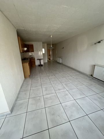 A louer : Appartement T2 - 57m² - Saint-Quentin (02100) - Photo 2
