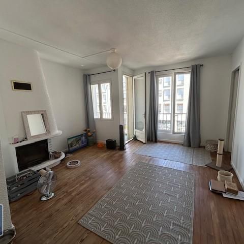 Location Appartement 3 pièces 62m² ROYAN 17200 - Photo 1