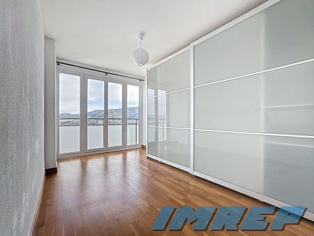 Location Appartement 3 pièces 57m² - Photo 3