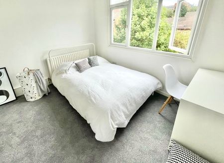 4 Bed Detached House, Nottingham, NG7 - Photo 5