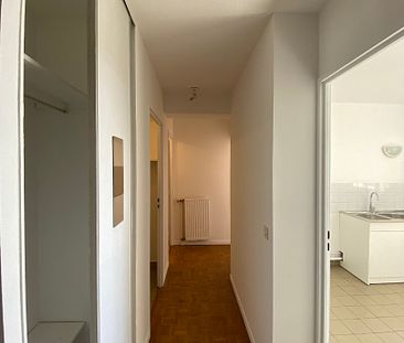 A LOUER - Appartement T3 - 882/72 , Caluire et cuire - Photo 2