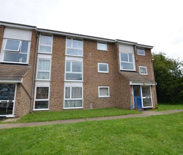 Studio to rent - Photo 6