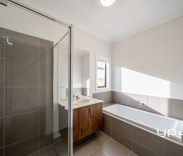 Modern 4-Bedroom Living with Two Living Areas and Alfresco - Photo 2