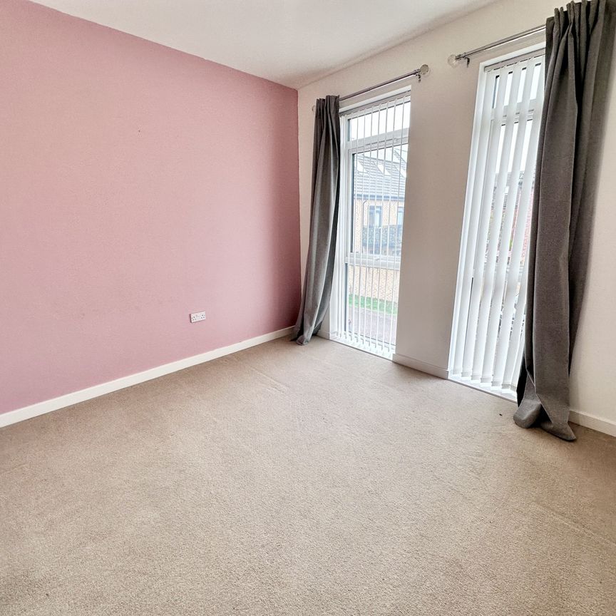 Plantation Close, Doncaster, Bentley - Photo 1