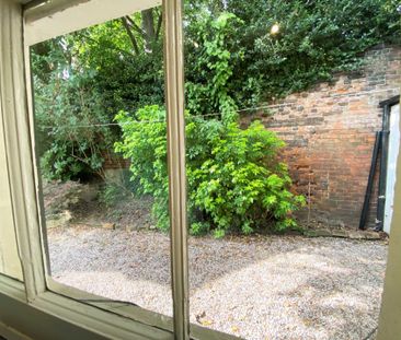 Old Dover Road, Canterbury - Photo 1