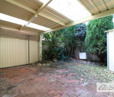 Two-Bedroom Townhouse with Air Conditioning in Canley Vale - Photo 3