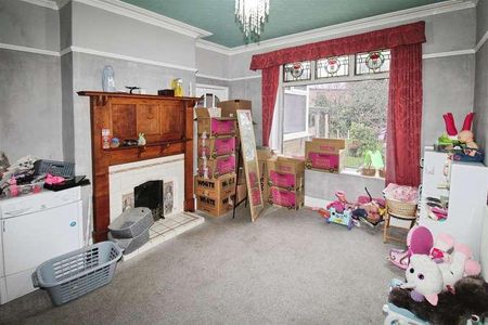 Moorside Road, Bradford, BD2 - Photo 3