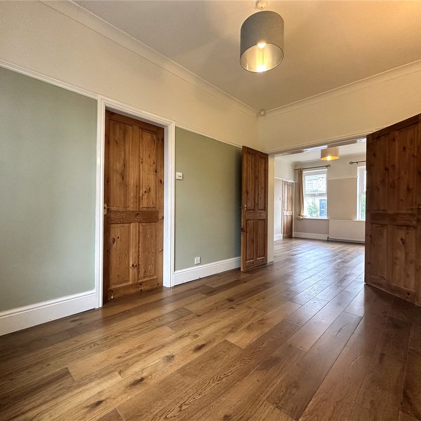 3, Queen Street, Rawdon, Leeds, West Yorkshire, LS19 6BG - Photo 1