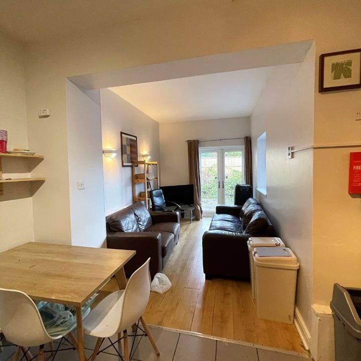 5 Bed Terraced House, Roebuck Road, S6 - Photo 1