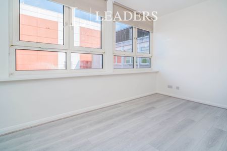 1 bedroom apartment to rent Adams House, The High, Harlow, CM20 - Photo 4