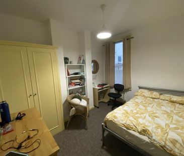 1 bedroom semi-detached house to rent - Photo 3