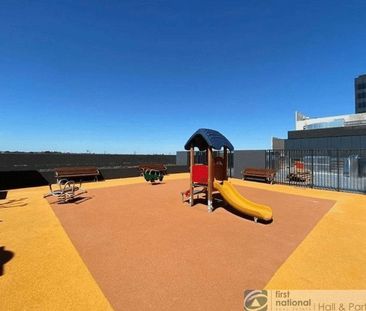 Experience contemporary living - Photo 6