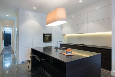 77 Raleigh Street, Windsor VIC 3181 - House For Rent | Domain - Photo 5
