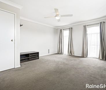 Great Potential for those seeking a short lease - Photo 3