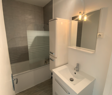 Location Appartement 3 pièces 70m² CAEN 14000 - Photo 3