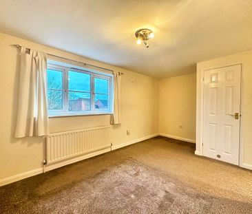 Justice Close, Whitnash - Photo 2