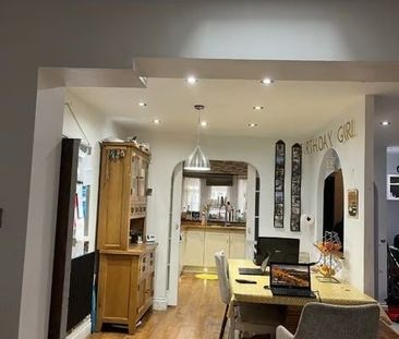 Room in a Shared House, Westmorland Close, E12 - Photo 2